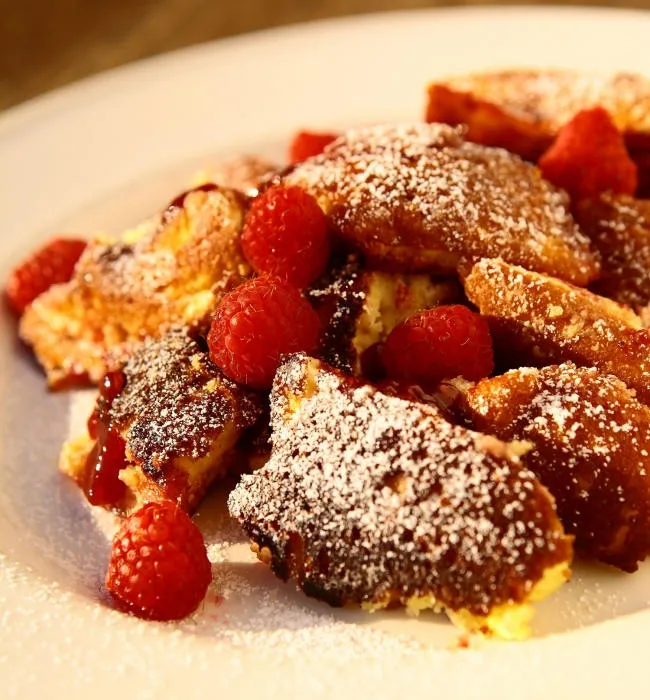 Rezepte - Kaiserschmarren mit Fruchtaufstrich Himbeere